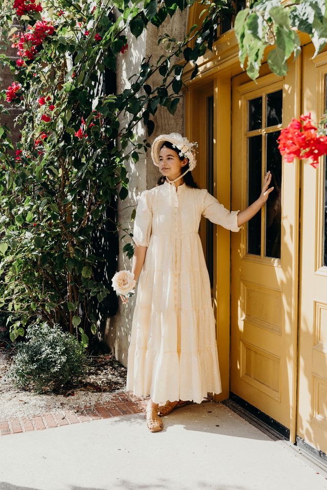 BUTTER DRESS